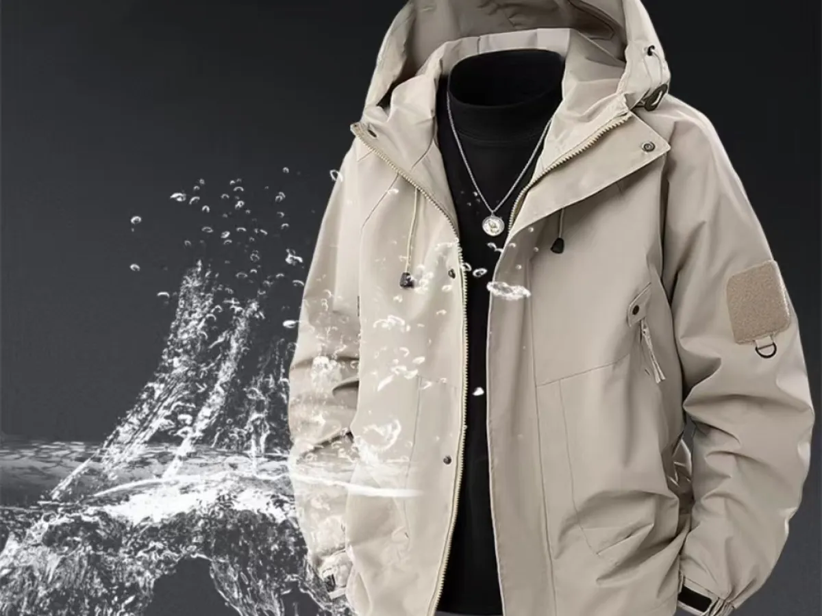 Why Choose a Reliable Custom Rain Jacket manufacturer for Your Brand Bulk Orders？